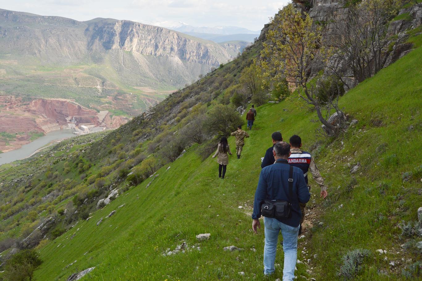 Tepeden düşen kadın hayatını kaybetti